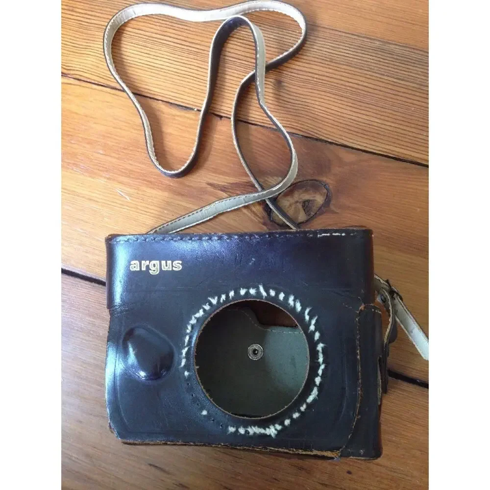 Vintage Mid Century Argus Brown Leather Cowhide Camera Case w/ Strap USA Made